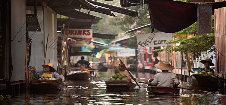 Living on Water: the Era of the Thai Khlongs